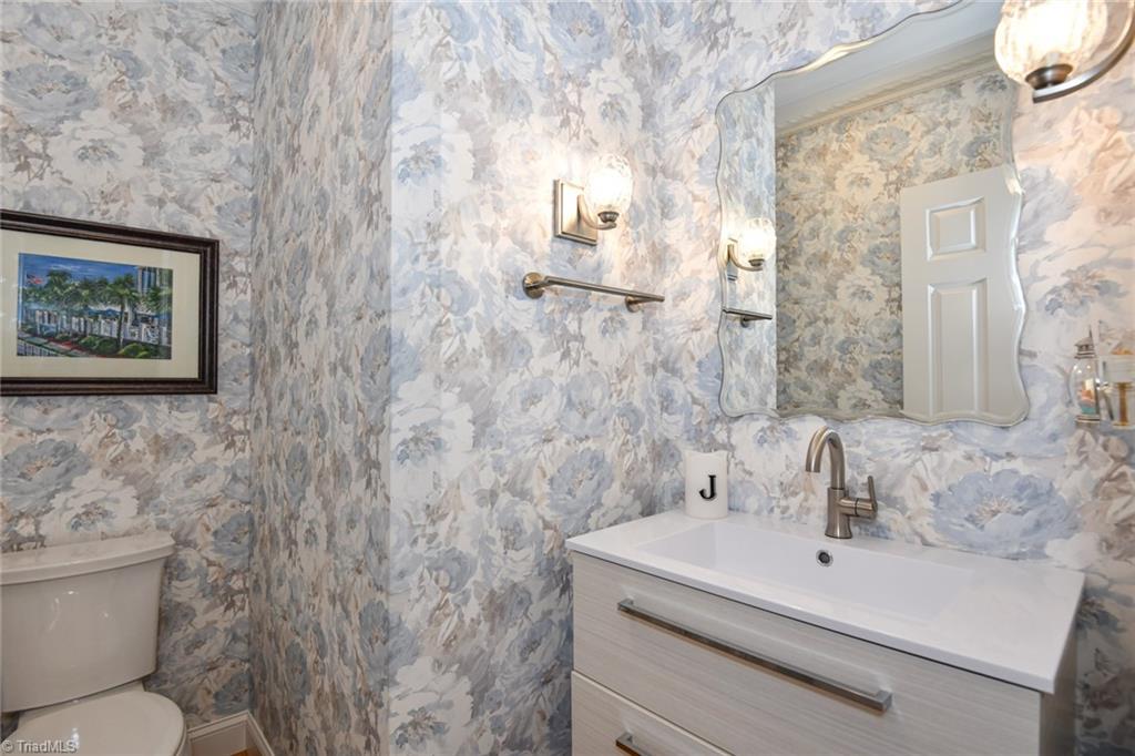 3906 Dover Park Road Greensboro, NC 27407 - Photo 19 of 50