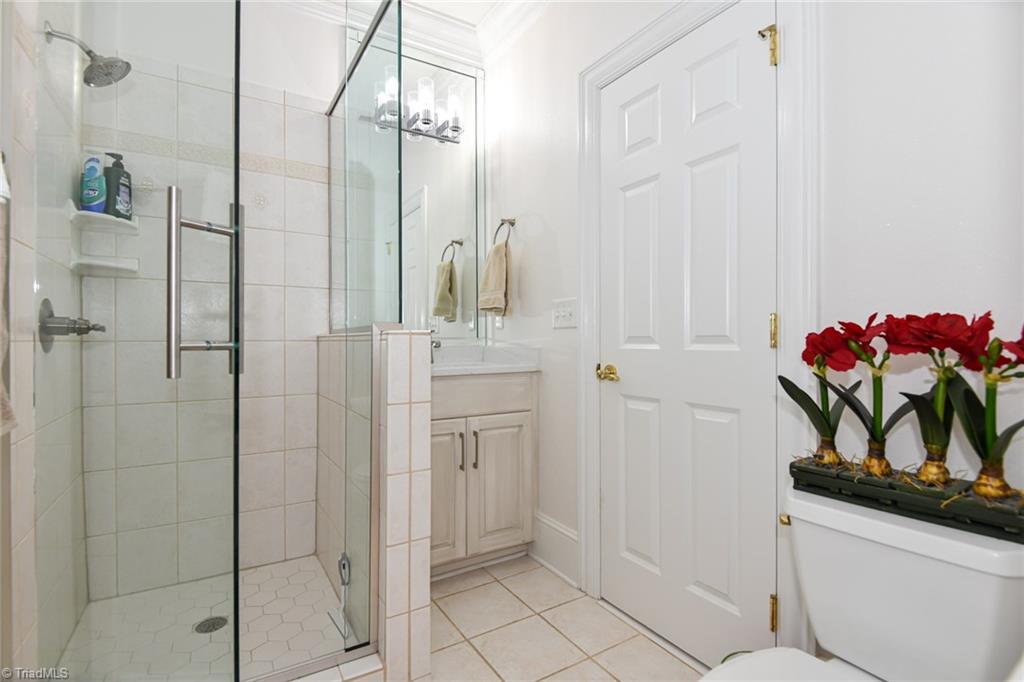 3906 Dover Park Road Greensboro, NC 27407 - Photo 33 of 50