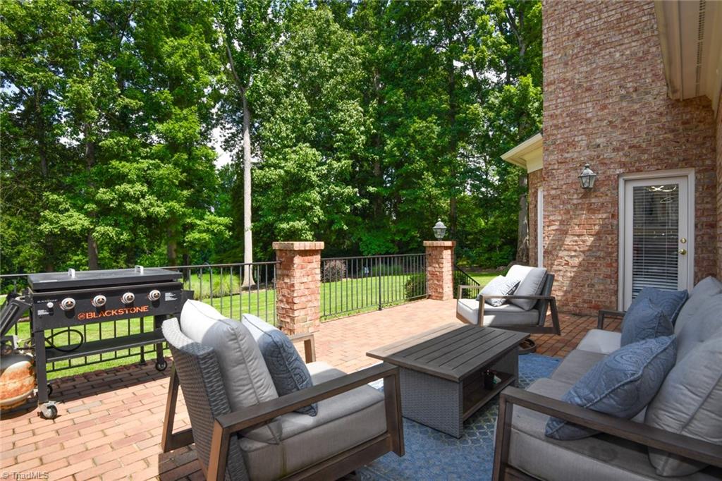 3906 Dover Park Road Greensboro, NC 27407 - Photo 38 of 50