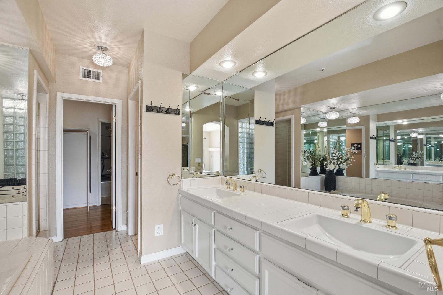 2003 Stonefield Lane Santa Rosa, CA 95403 - Photo 20 of 24