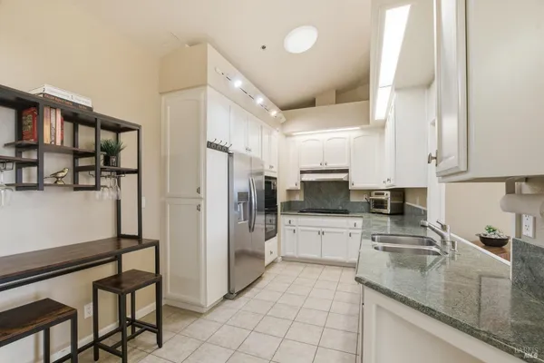 $640,000 | 2003 Stonefield Lane, Santa Rosa, CA 95403