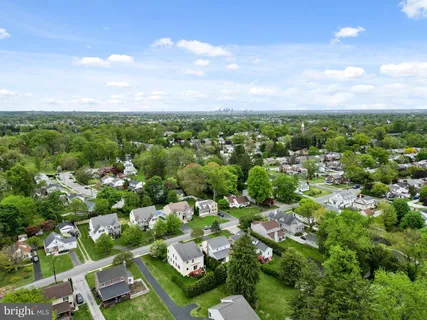 an aerial view of multiple house
