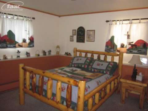 3481 East Rolston Road Fenton, MI 48430 - Photo 13 of 20 20292728-12.JPG