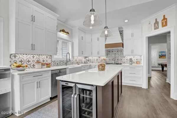 $1,400,000 | 350 Whitebridge Road, Hampstead, NC 28443