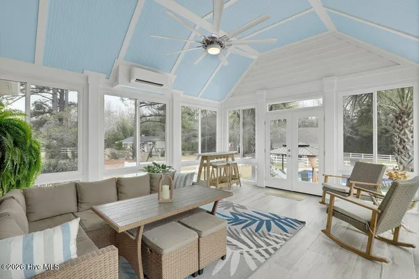 $1,400,000 | 350 Whitebridge Road, Hampstead, NC 28443