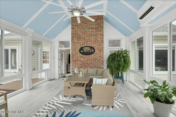 $1,400,000 | 350 Whitebridge Road, Hampstead, NC 28443