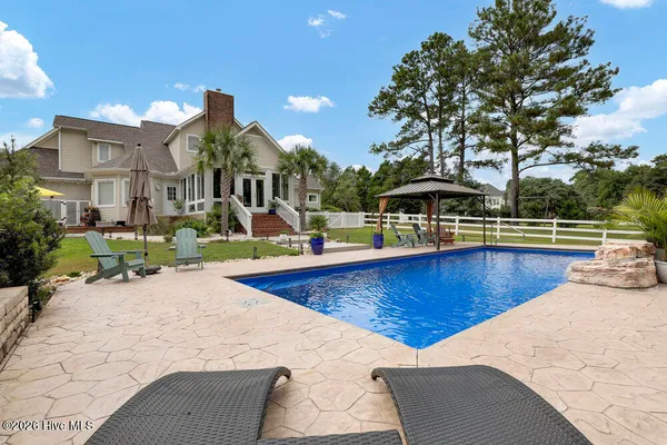 $1,400,000 | 350 Whitebridge Road, Hampstead, NC 28443