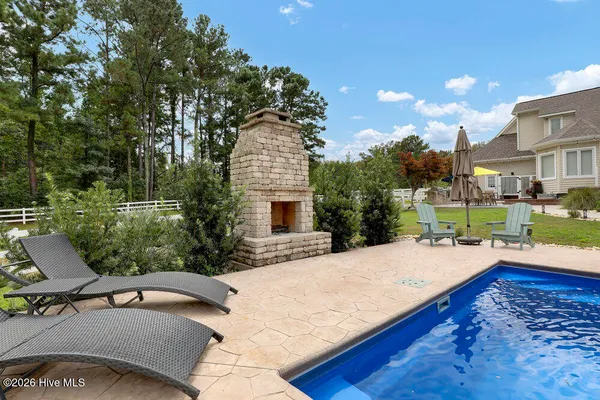 $1,400,000 | 350 Whitebridge Road, Hampstead, NC 28443