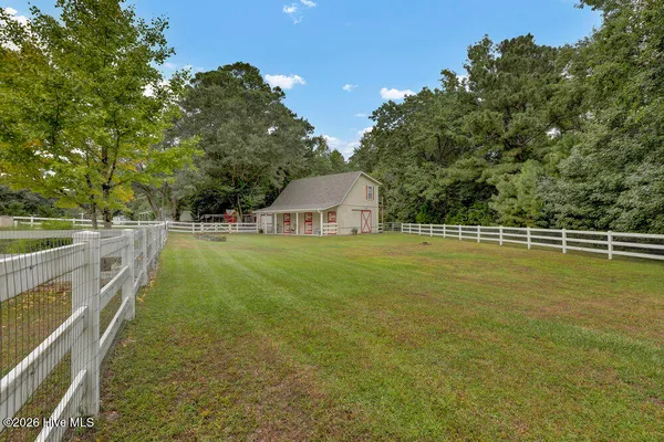 $1,400,000 | 350 Whitebridge Road, Hampstead, NC 28443