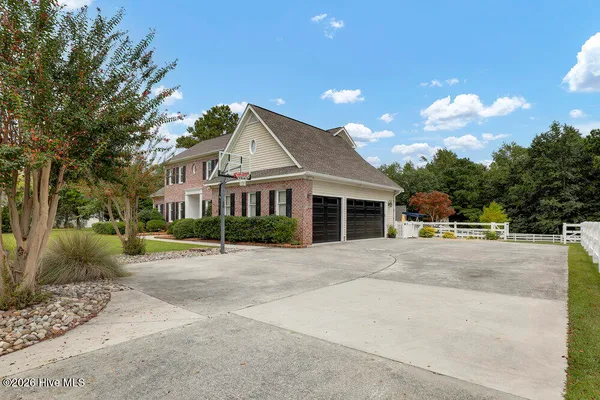 $1,400,000 | 350 Whitebridge Road, Hampstead, NC 28443