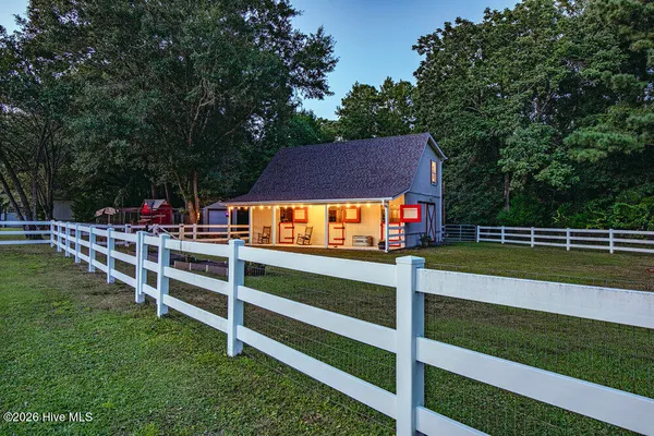 $1,400,000 | 350 Whitebridge Road, Hampstead, NC 28443