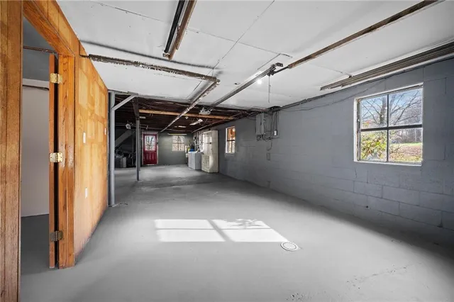 $165,000 | 228 Baker Road, Greenville, PA 16125