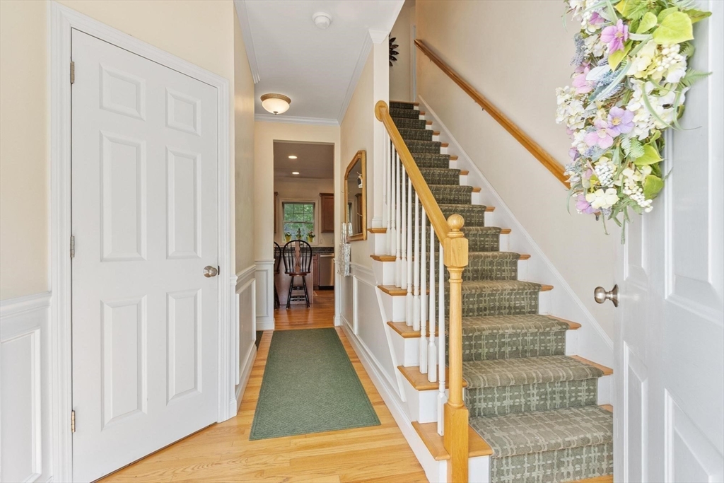83 Pleasant Street Ayer, MA 01432 - Photo 18 of 41