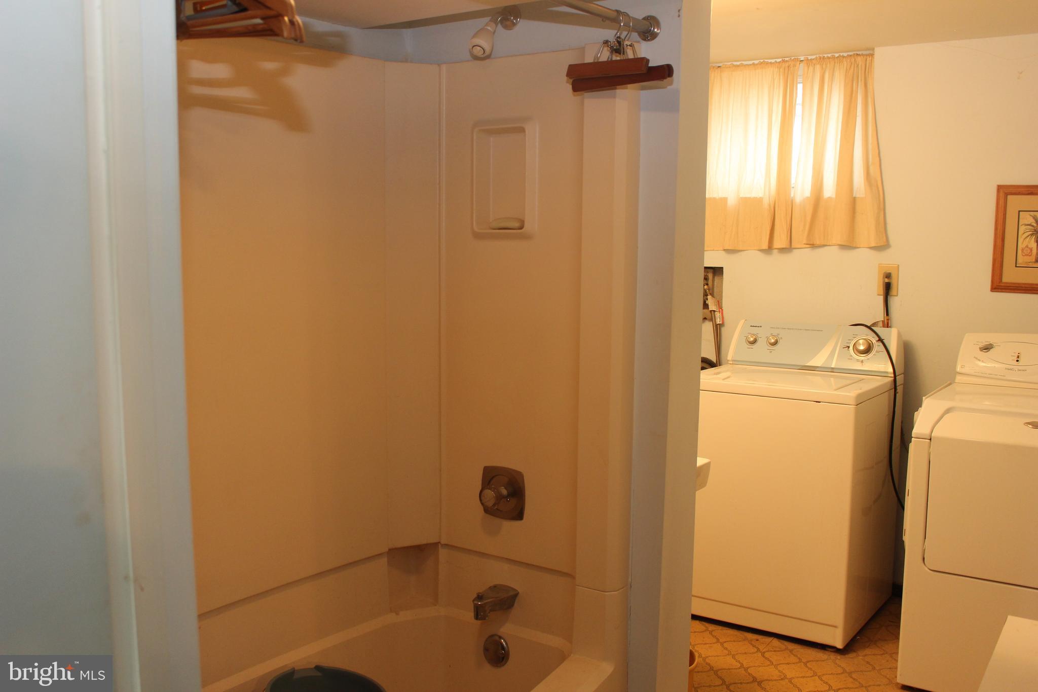 4510 Gage Road Alexandria, VA 22309 - Photo 13 of 18 Second bath