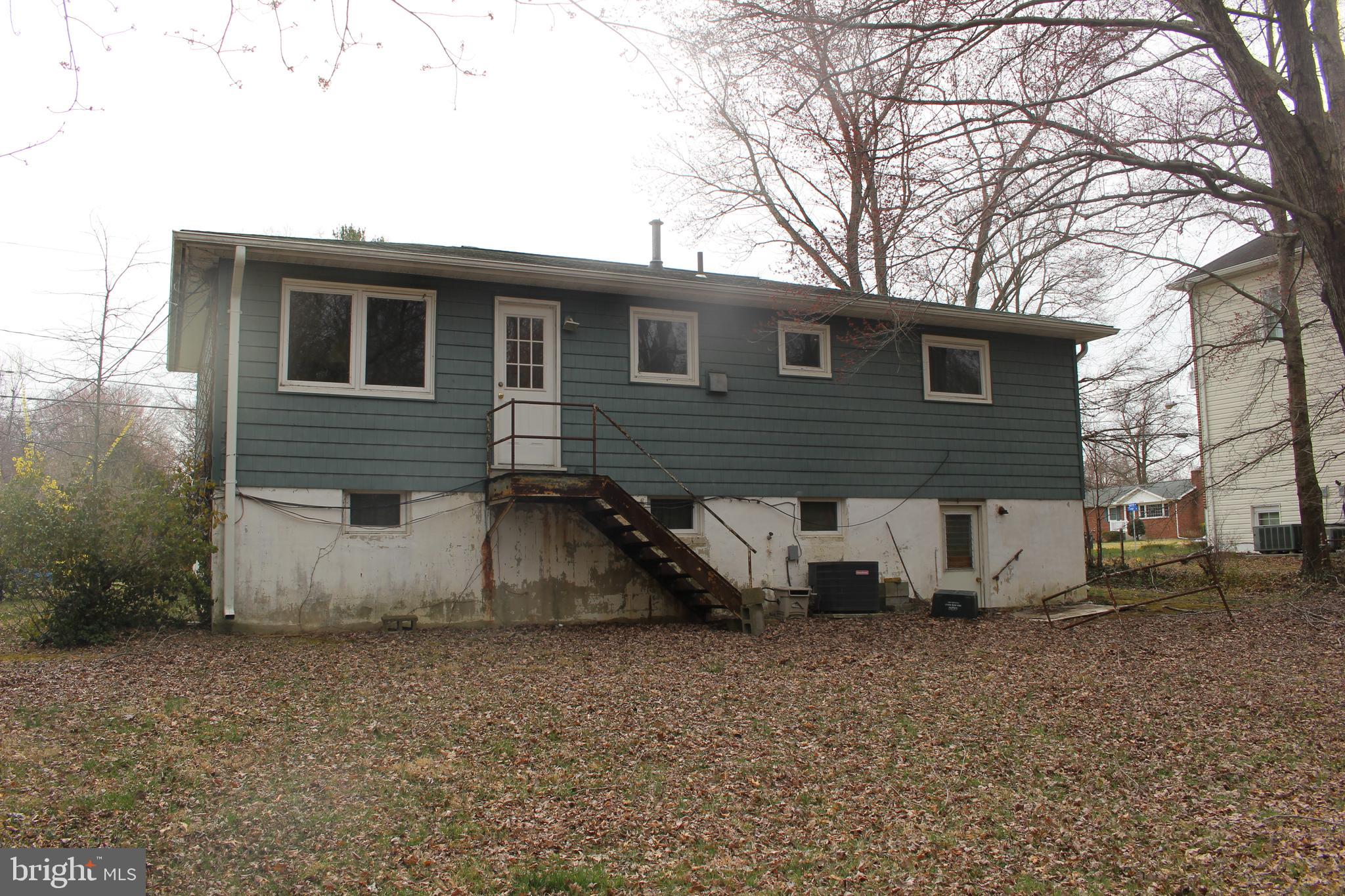 4510 Gage Road Alexandria, VA 22309 - Photo 16 of 18 Rear