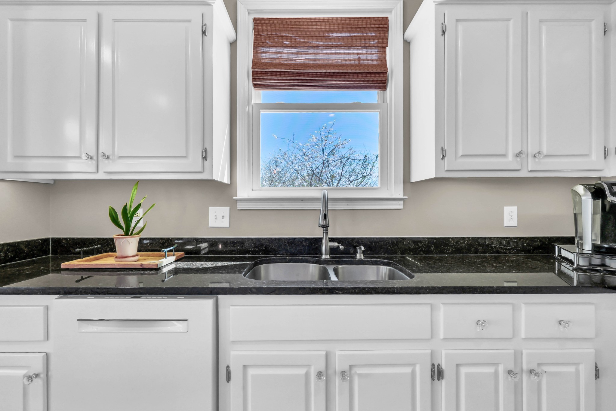 930 Doe Run Court Adams, TN 37010 - Photo 16 of 63