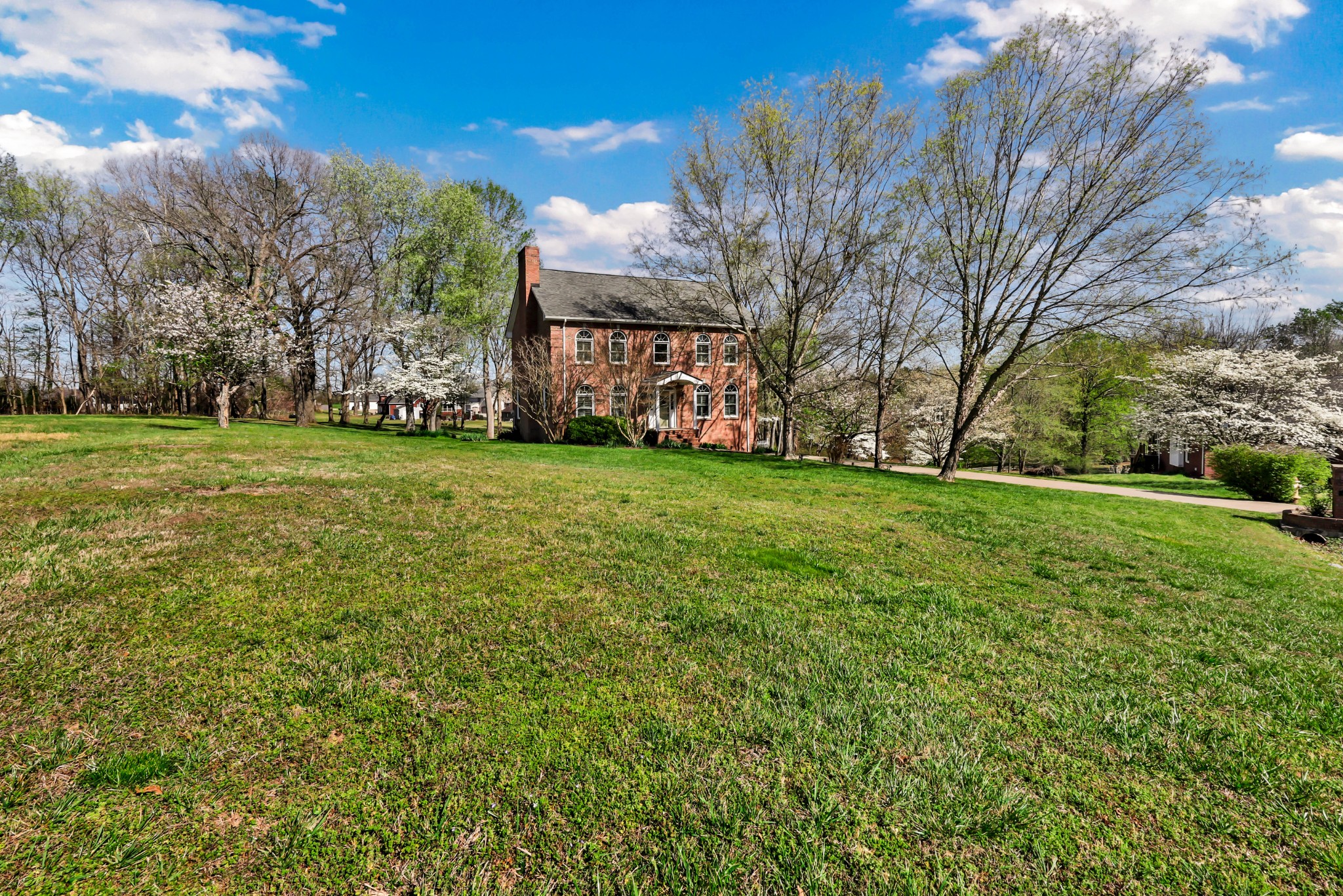 930 Doe Run Court Adams, TN 37010 - Photo 2 of 63