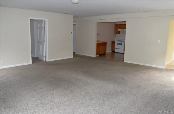 $2,500 | 2342 Highway 32, Unit 1, New Windsor, NY 12553