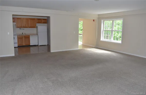 $2,500 | 2342 Highway 32, Unit 1, New Windsor, NY 12553