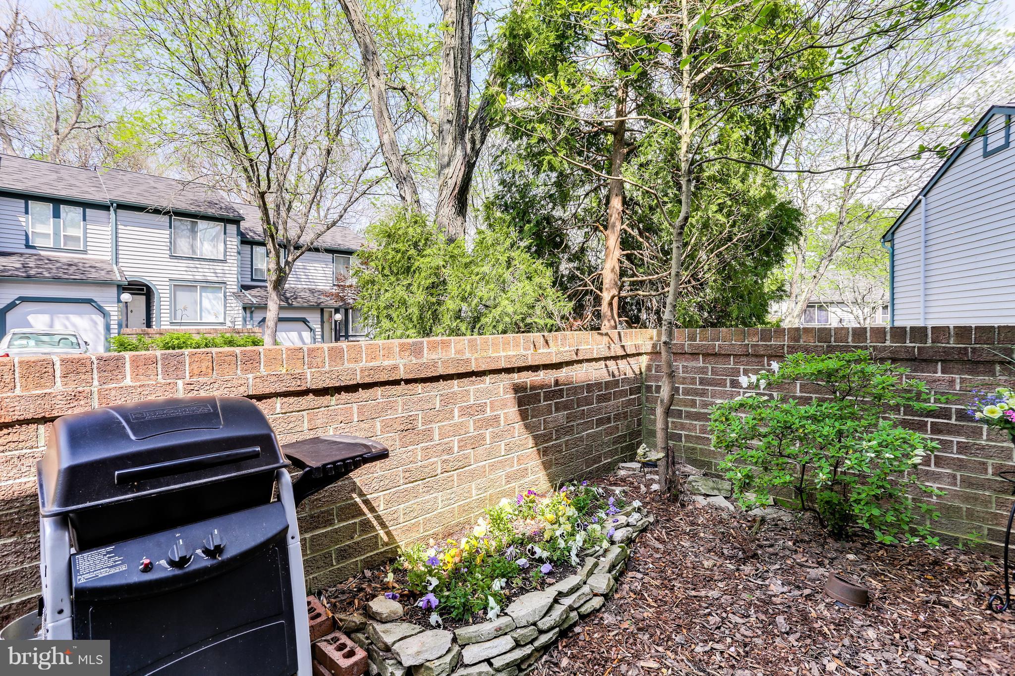 5431 Vantage Point Road Columbia, MD 21044 - Photo 24 of 29 a outdoor view with sitting space