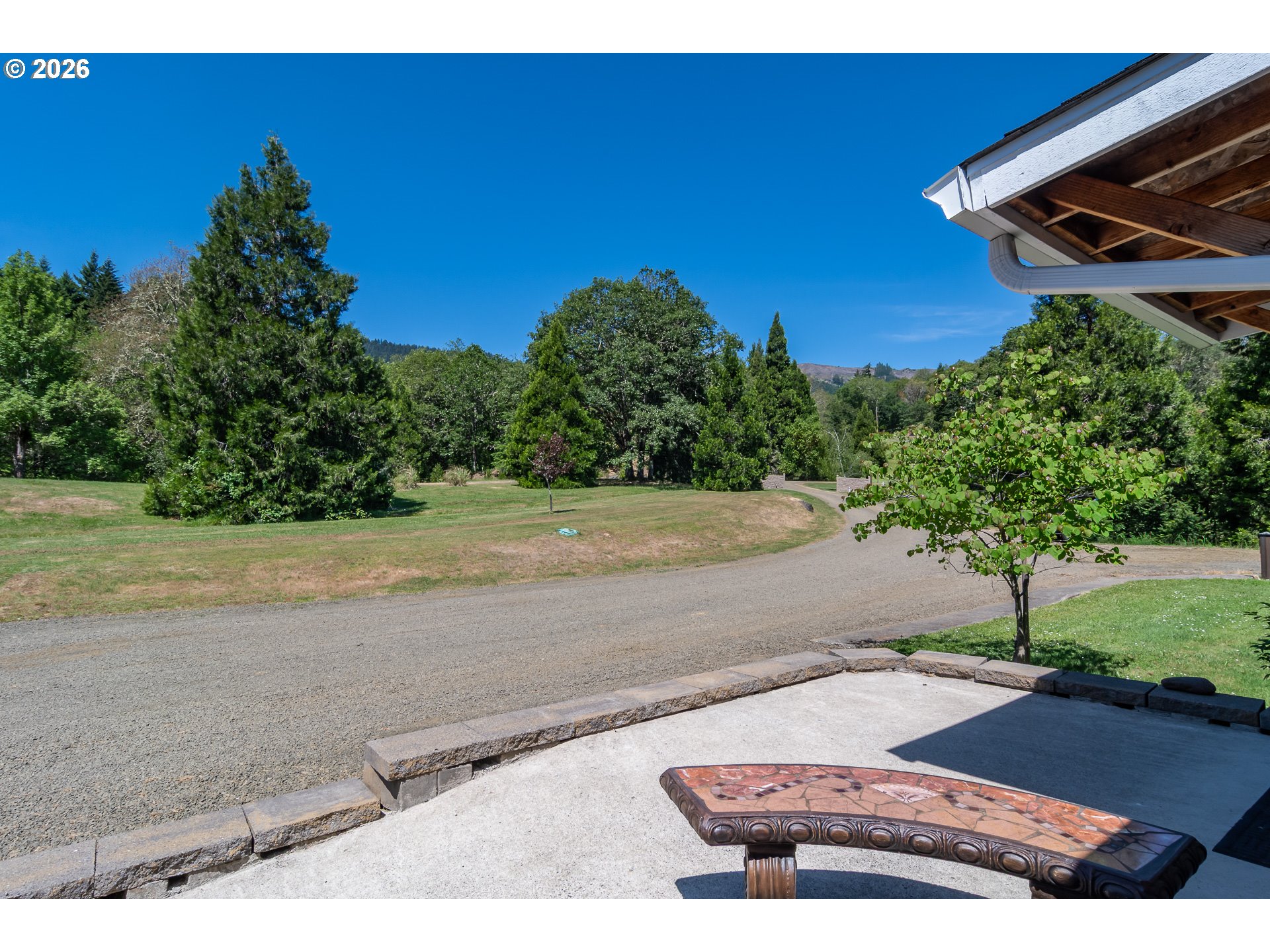 600 Becker Road Roseburg, OR 97471 - Photo 4 of 48