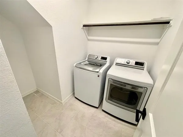 $2,250 | 512 Virginia Way, Princeton, TX 75407