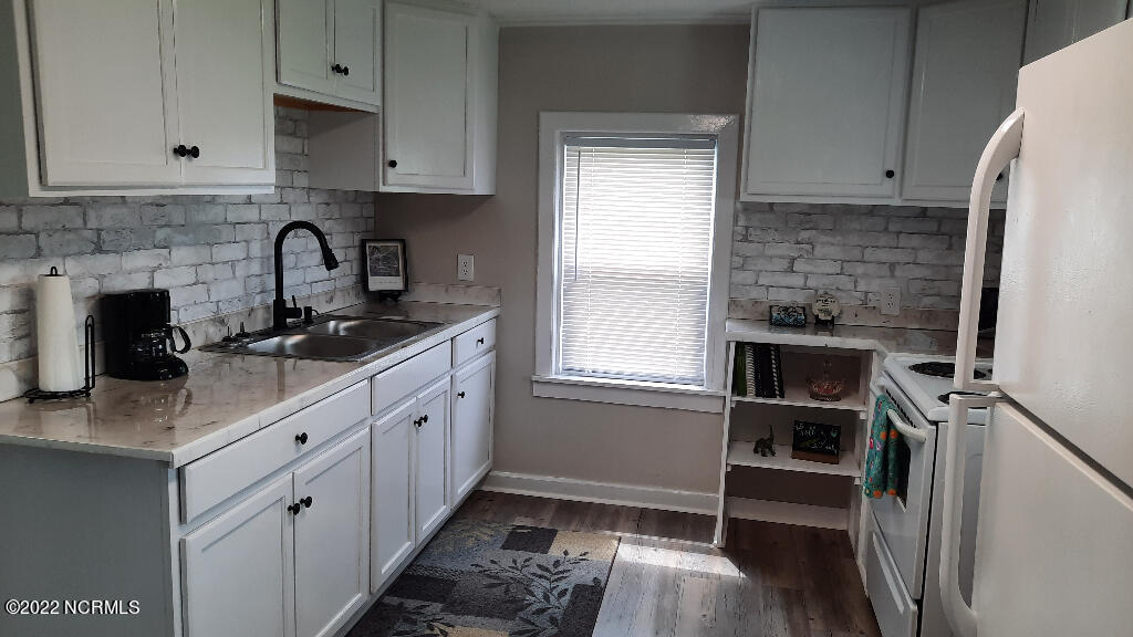 1203 Old Cherry Point Road New Bern, NC 28560 - Photo 5 of 6 04