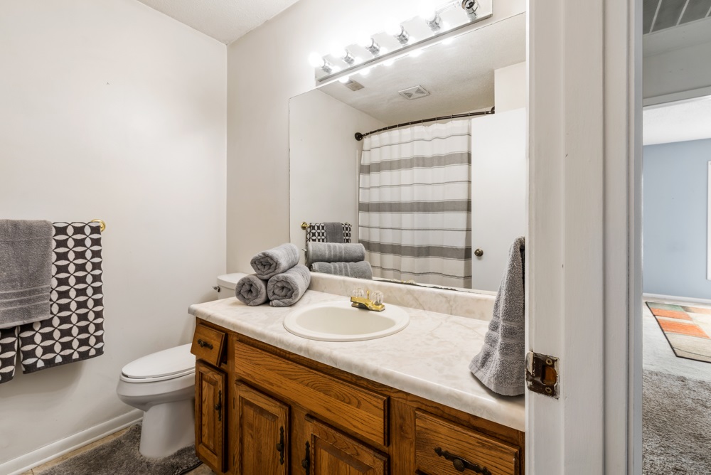 8800 West Thorn Tree Road Muncie, IN 47304 - Photo 15 of 24 Gallery Image 15