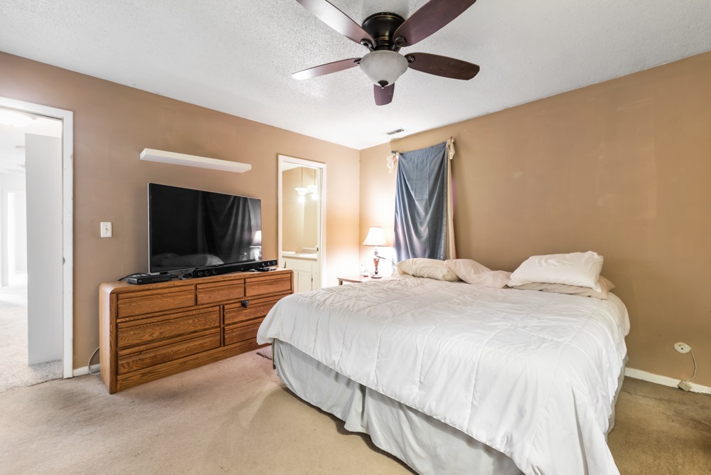 8800 West Thorn Tree Road Muncie, IN 47304 - Photo 17 of 24 Gallery Image 17