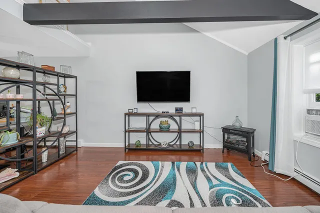 $398,000 | 20 Chandler Drive, Unit 20, Atkinson, NH 03811