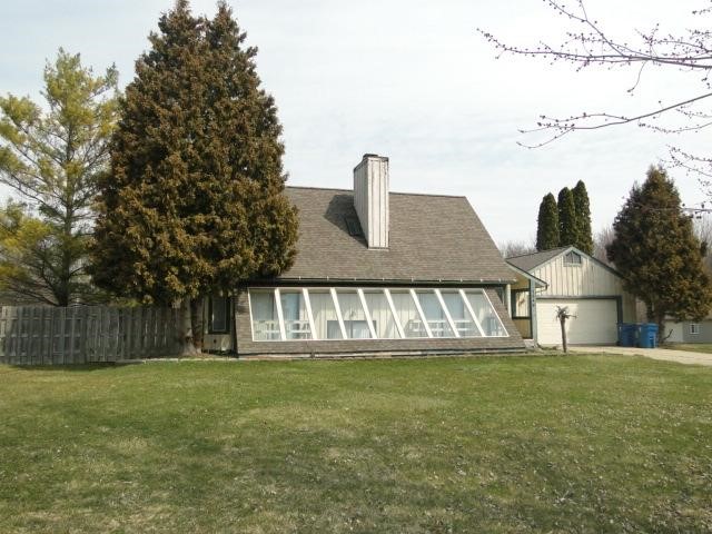 7246 Calkins Road Flint, MI 48532 - Photo 3 of 17 21437484-2.JPG