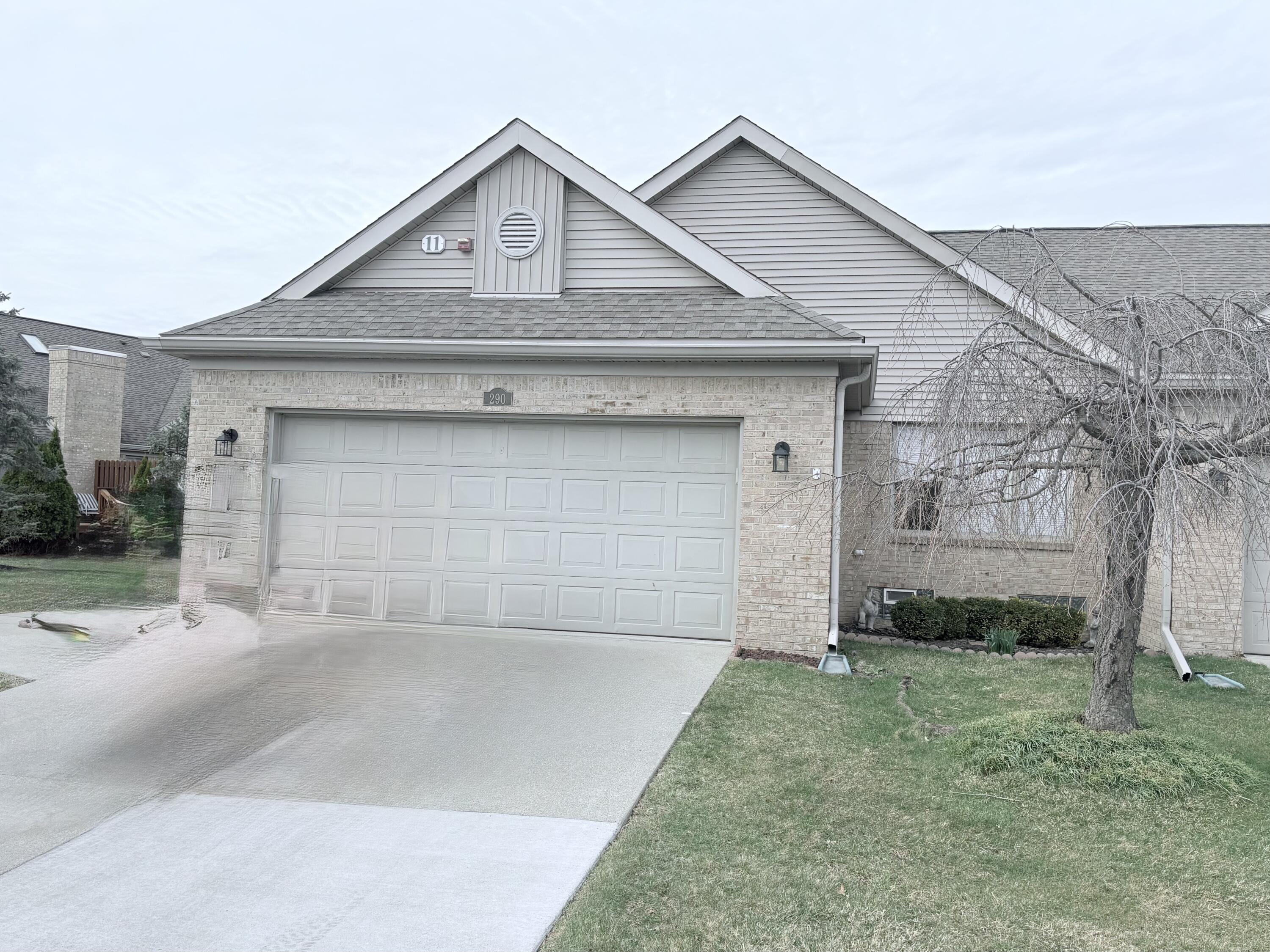 290 Edington Circle Canton, MI 48187 - Photo 2 of 34 IMG_6748 (1)