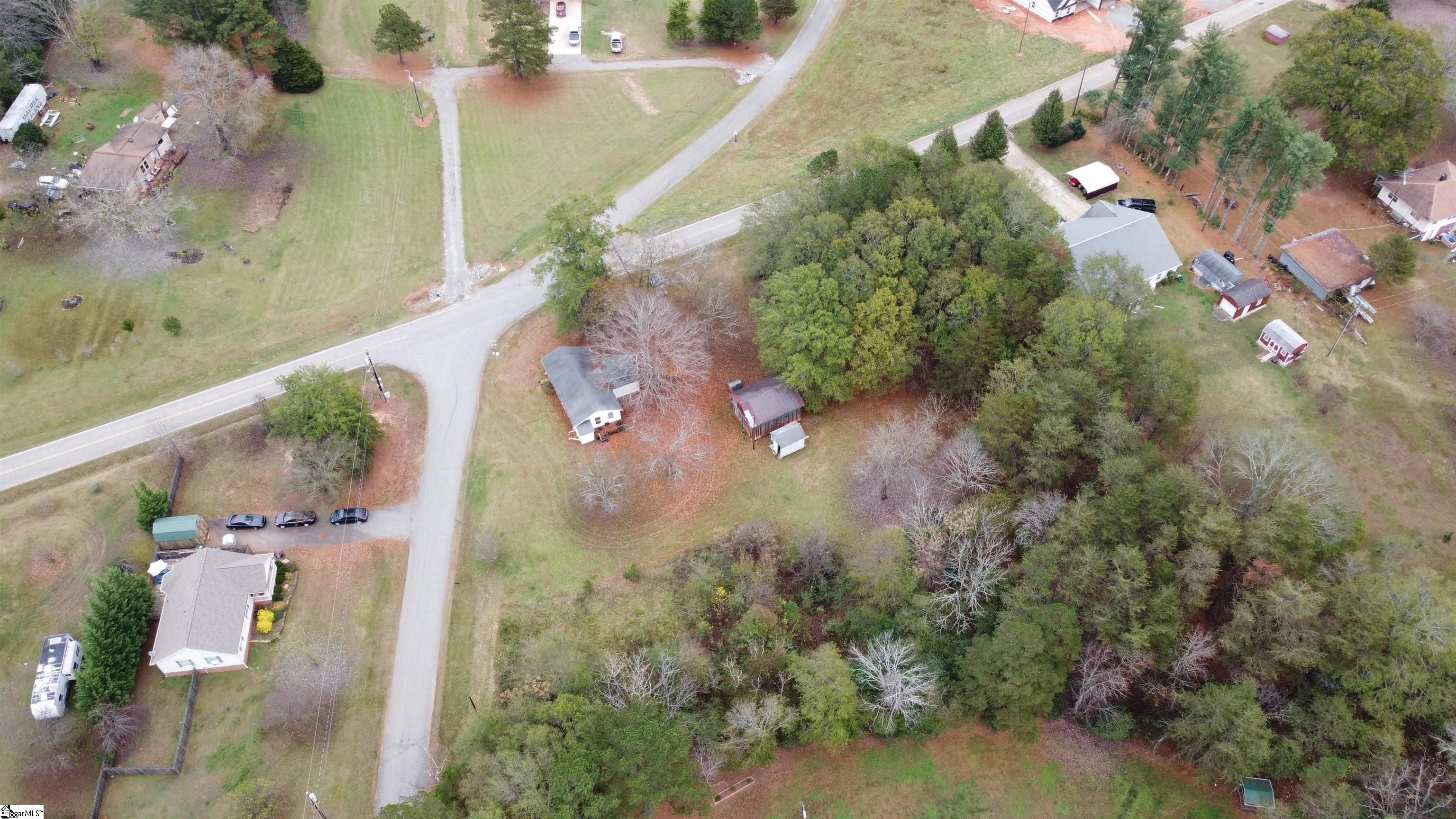 1904 Ballenger Road Wellford, SC 29385 - Photo 12 of 14