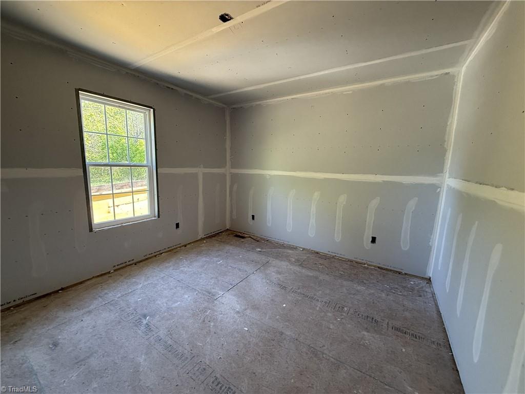 219 Tower Road Thomasville, NC 27360 - Photo 11 of 15