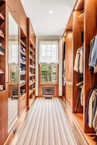 $17,800,000 | 19 East 92nd Street | Upper East Side