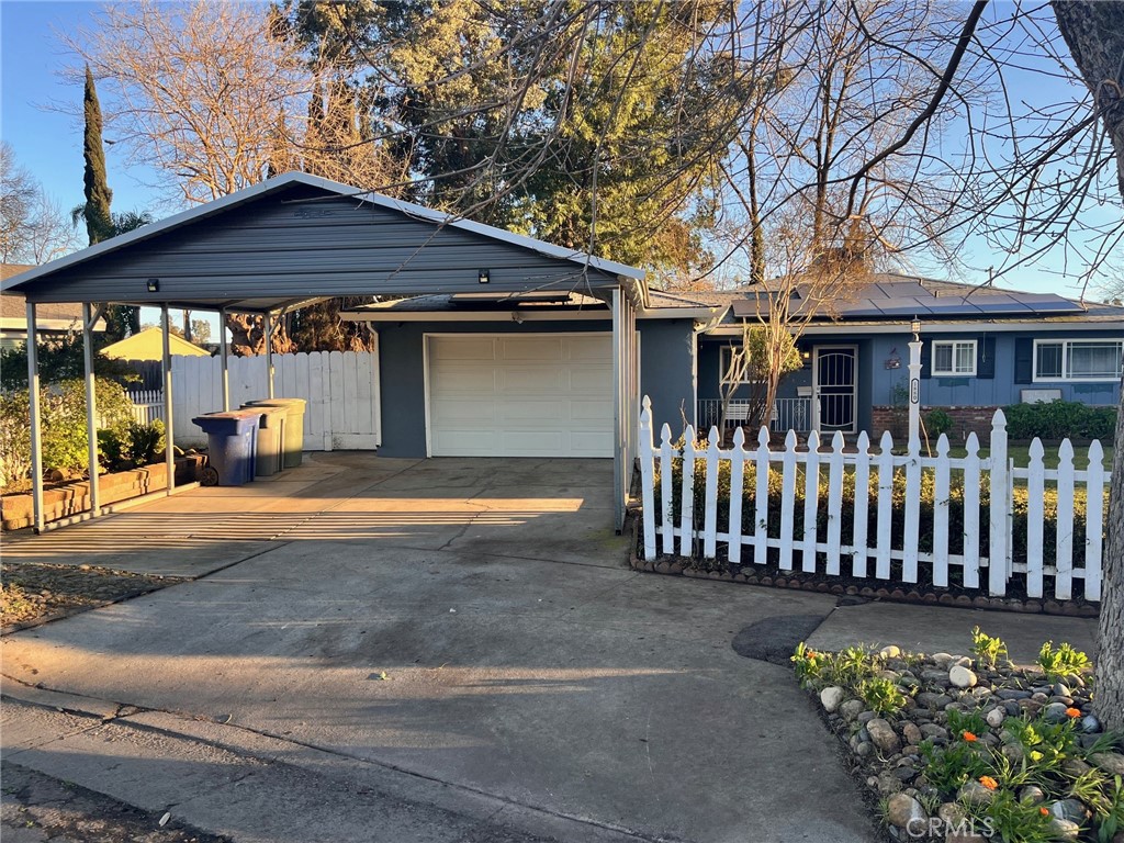 1880 Barnett Way Merced, CA 95340 - Photo 3 of 22