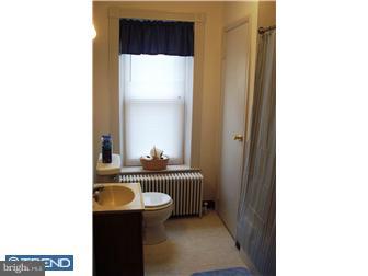 2918 Kutztown Road Reading, PA 19605 - Photo 7 of 12 Bathroom