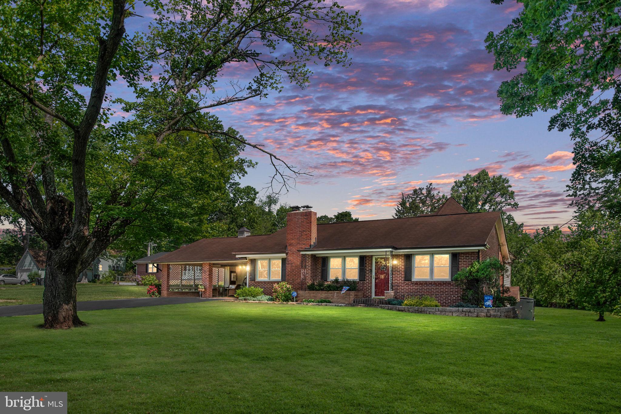 7916 Rugby Road Manassas Park, VA 20111 - Photo 1 of 76 Gallery Image 1