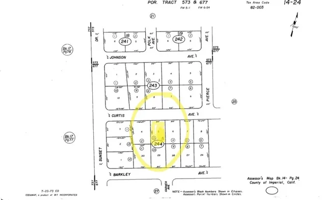 a picture of a bench in front of a wall