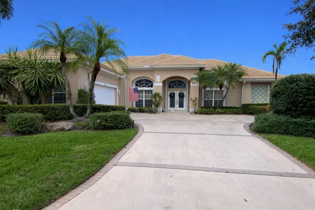 $849,950 | 2201 Southwest Bradford Place, Palm City, FL 34990
