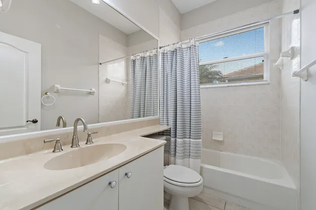 $799,500 | 2201 Southwest Bradford Place, Palm City, FL 34990