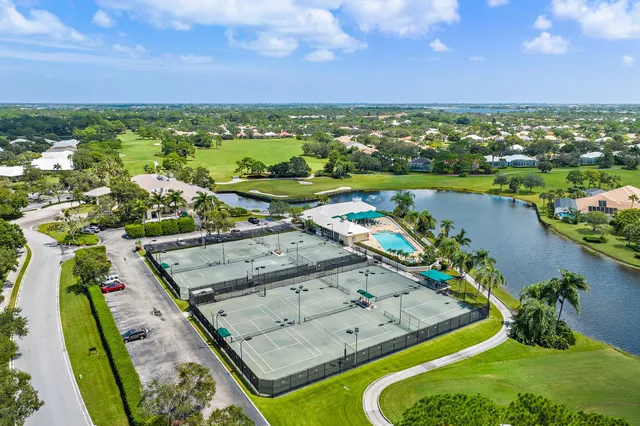 $799,500 | 2201 Southwest Bradford Place, Palm City, FL 34990