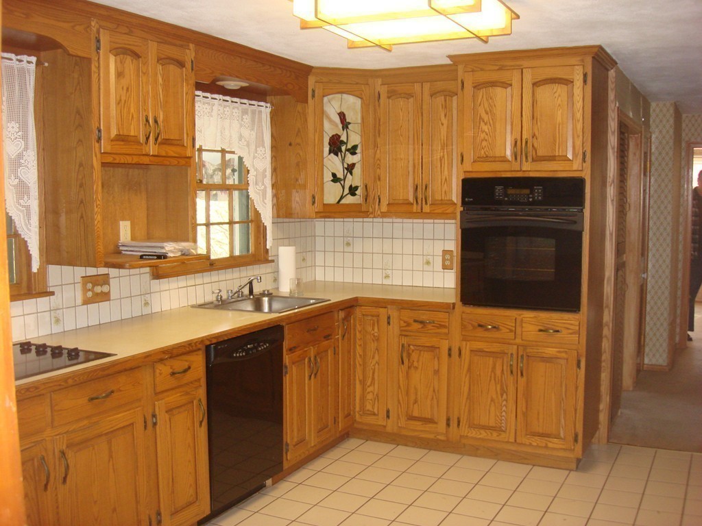 270 Wilbraham Road Hampden, MA 01036 - Photo 17 of 24 Gallery Image 17