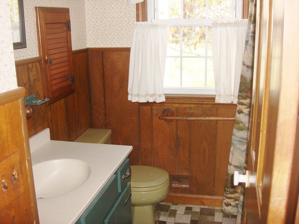 270 Wilbraham Road Hampden, MA 01036 - Photo 21 of 24 Gallery Image 21