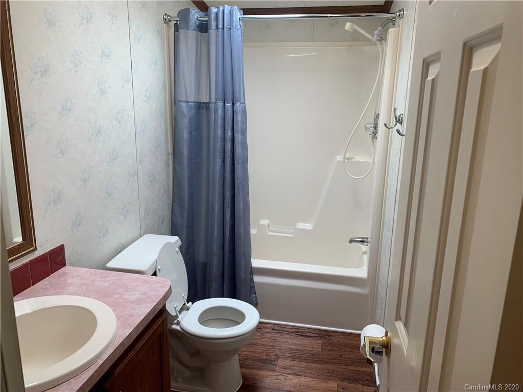 1055 Sharon Ridge Road Fairview, NC 28730 - Photo 16 of 37 Gallery Image 16