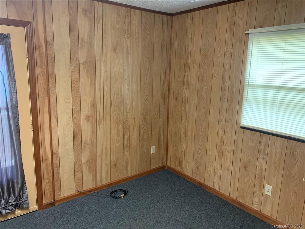 1055 Sharon Ridge Road Fairview, NC 28730 - Photo 35 of 37 Gallery Image 35