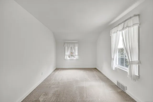 $4,200 | 93 Catherine Terrace, Fairfield, CT 06824