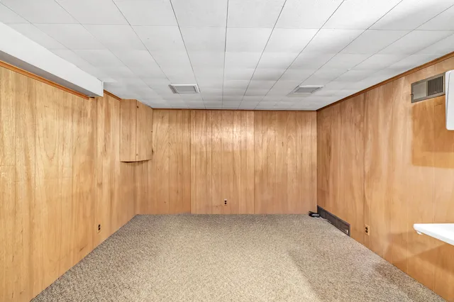 $4,200 | 93 Catherine Terrace, Fairfield, CT 06824