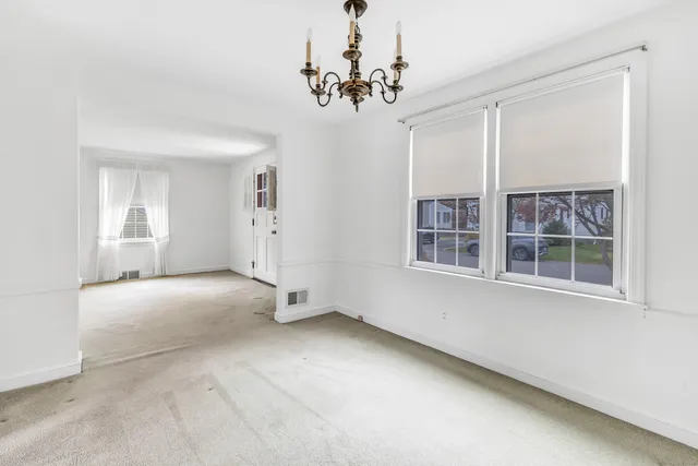 $4,200 | 93 Catherine Terrace, Fairfield, CT 06824