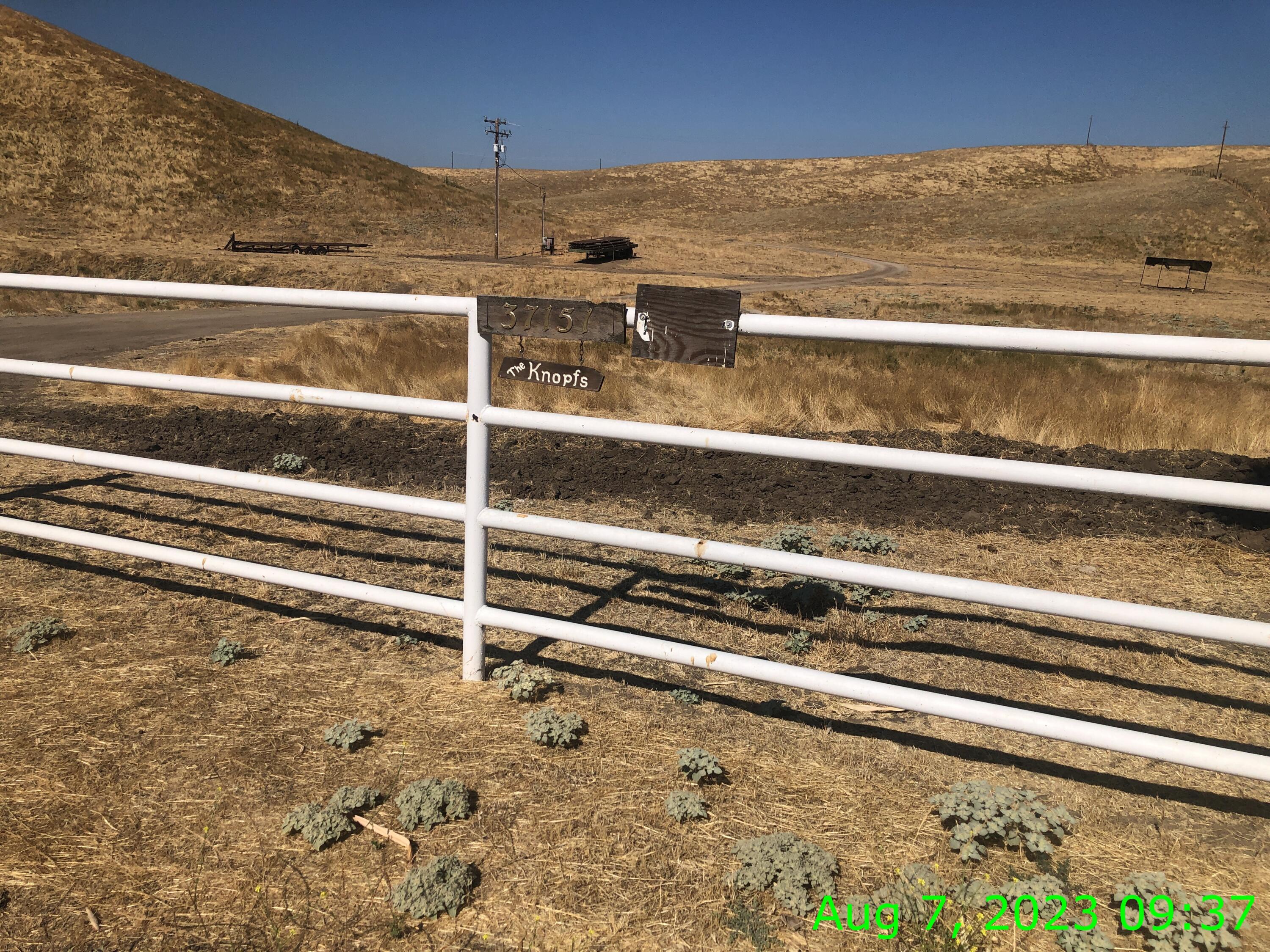 37151 Famoso Road Bakersfield, CA 93308 - Photo 1 of 21 Main Entry Knopf Ranch